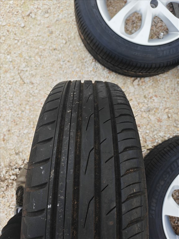 15" 4x100 Nissan Micra gyári alufelni szett nyárigumikkal +TPMS!  7. kép