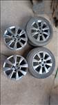  4x100 lyukosztású 15" használt (gyári felni) alufelni, rajta használt Kumho nyári gumi gumi 