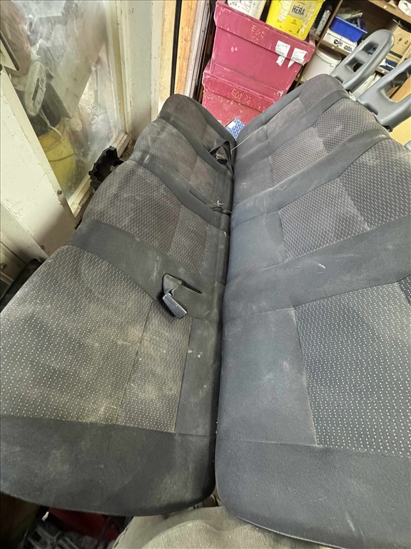 Citroen, Peugeot, Fiat hátsó üléssor 2. kép