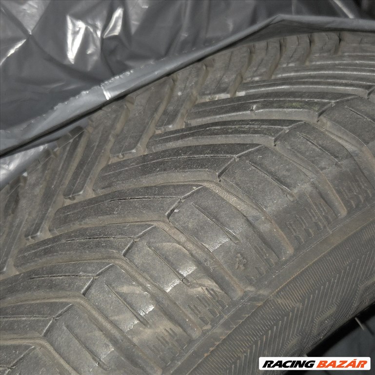  175/6515" használt Michelin négyévszakos gumi gumi 2. kép