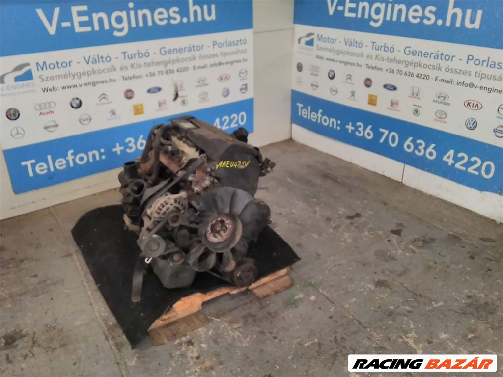 Iveco Daily 2,3HPI F1AE0481V bontott motor  2. kép