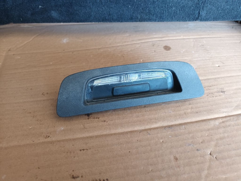 Opel Crossland X Csomagtérajtó Kapcsoló 7582 , 060769005 1. kép