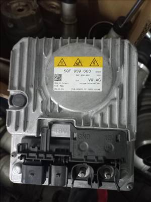Audi Q3 (F3) inverter modul  5qf959663
