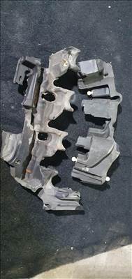 Ford Focus mk4 1.5tdci motor felső szigetelés 