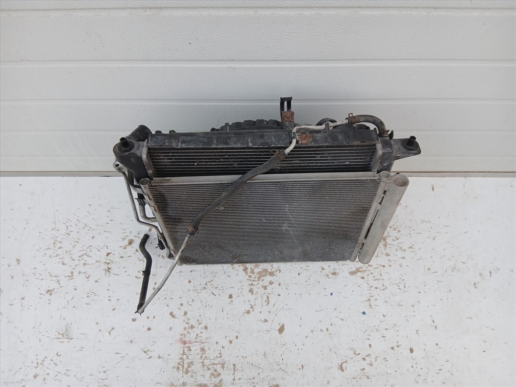 Kia Ceed I. 1.6 crtdi D4FB hűtősor 1. kép