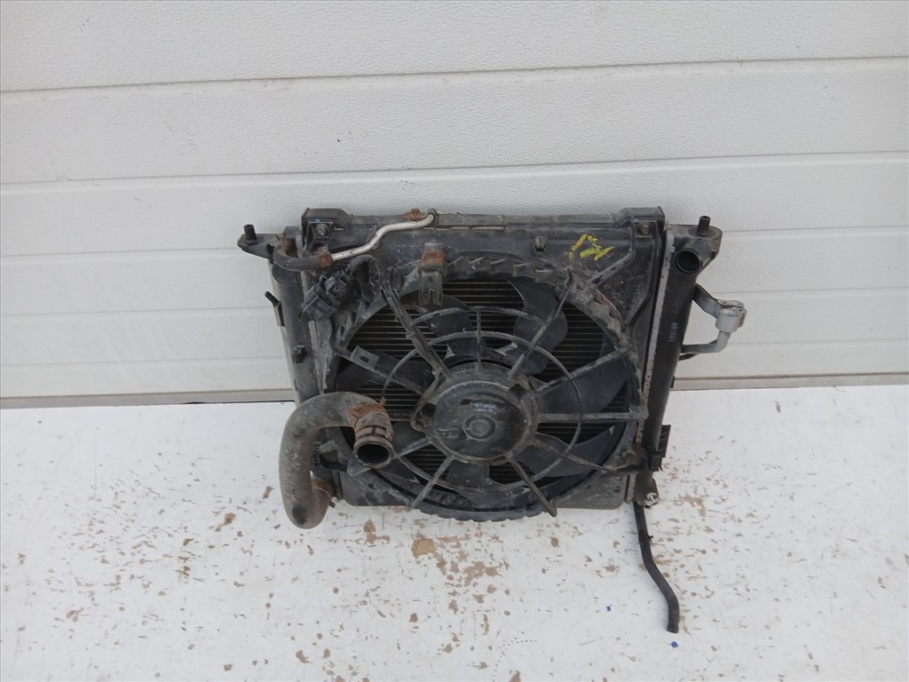 Kia Ceed I. 1.6 crtdi D4FB hűtősor 4. kép