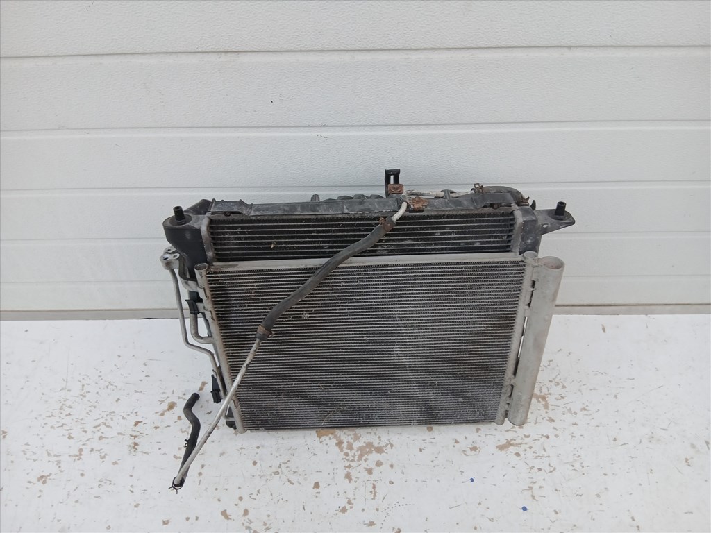 Kia Ceed I. 1.6 crtdi D4FB hűtősor 5. kép