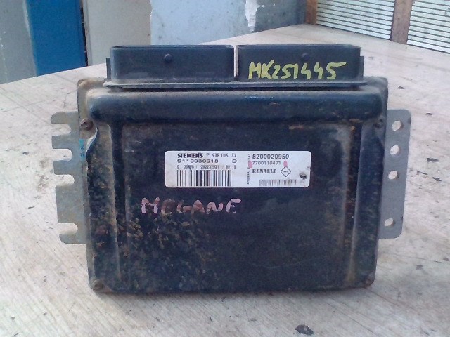 RENAULT MEGANE 99-02 Motorvezérlő egység ECU PCM modul 1. kép