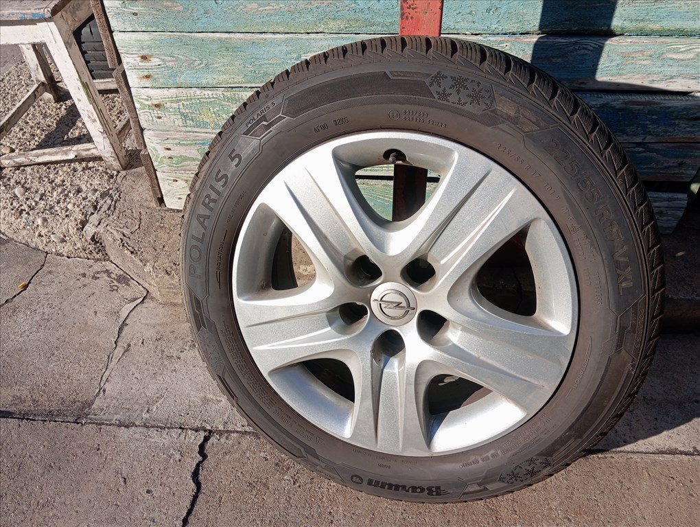 Opel Insignia 17-es téli kerekek 225/55R17 Barum Polaris 5 2019-dot 1. kép