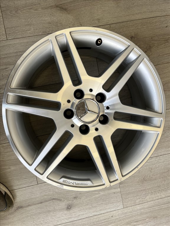 Mercedes gyári AMG 7.5/8.5x17 kétszéles alufelni garnitúra 5. kép