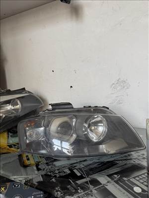 Audi A3 8P jobb oldali xenon fényszóró  8p0941004m