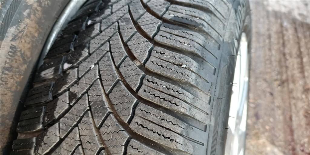  5x112 lyukosztású 16" használt MAM alufelni, rajta 205/55 használt Bridgestone téli gumi gumi  4. kép