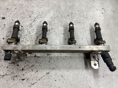 OPEL ASTRA H Porlasztó Sor / Híd