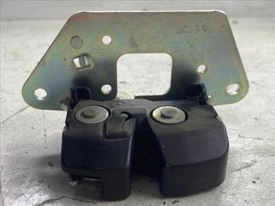 FIAT PANDA Csomagtérajtó Zárszerkezet