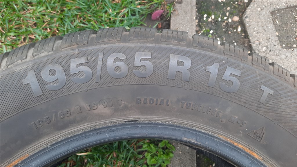 195/65 R15 Barum Téli gumik 6. kép