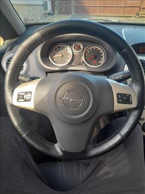 Opel corsa d bőrkormány 