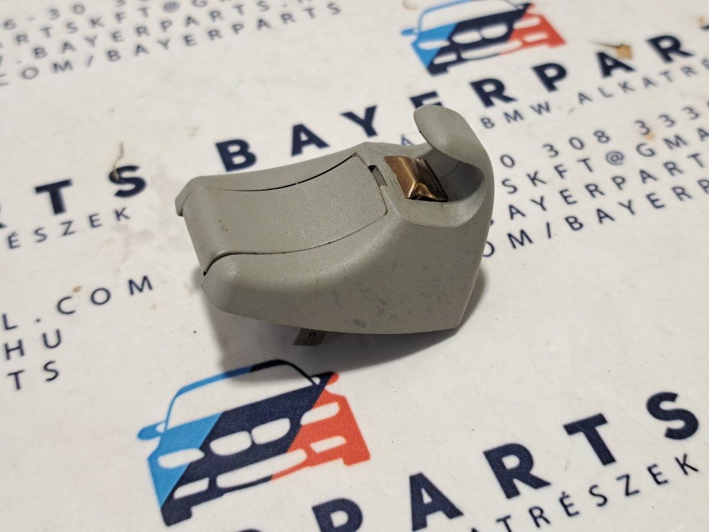 BMW E81 E82 E87 F45 F46 E92 F30 F31 F34 F35 F80 F32 F36 F82 E60 F10 F06 F13 F01X1 X3 X4 X5 X6 sedan touring szürke napellenzõ rögzítõ tartó fül konzol tetõkárpit 1. kép