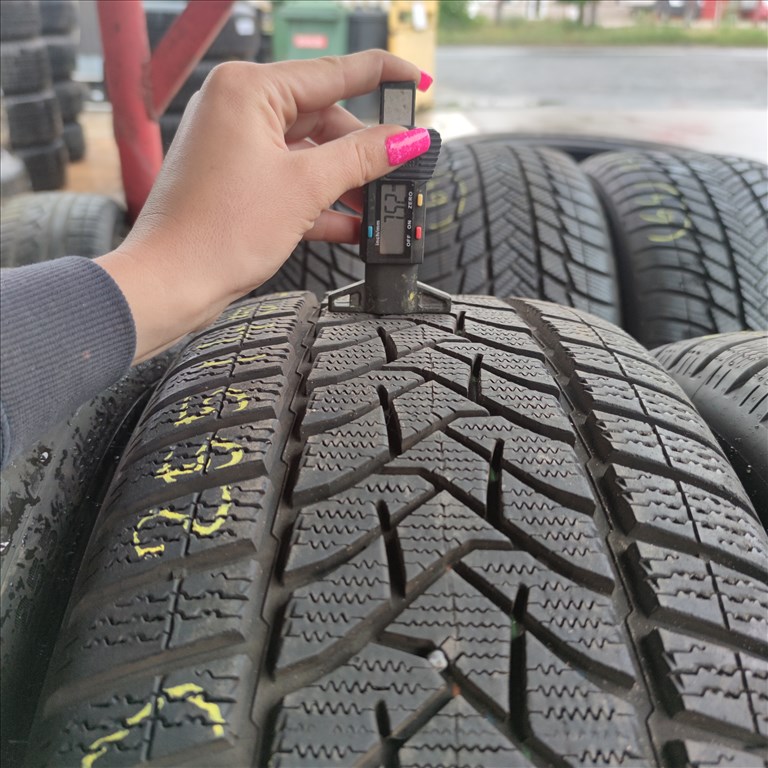 255/45 R20 és 285/40 R20 Dunlop téli gumi 110000ft a 4db/61/ 2. kép