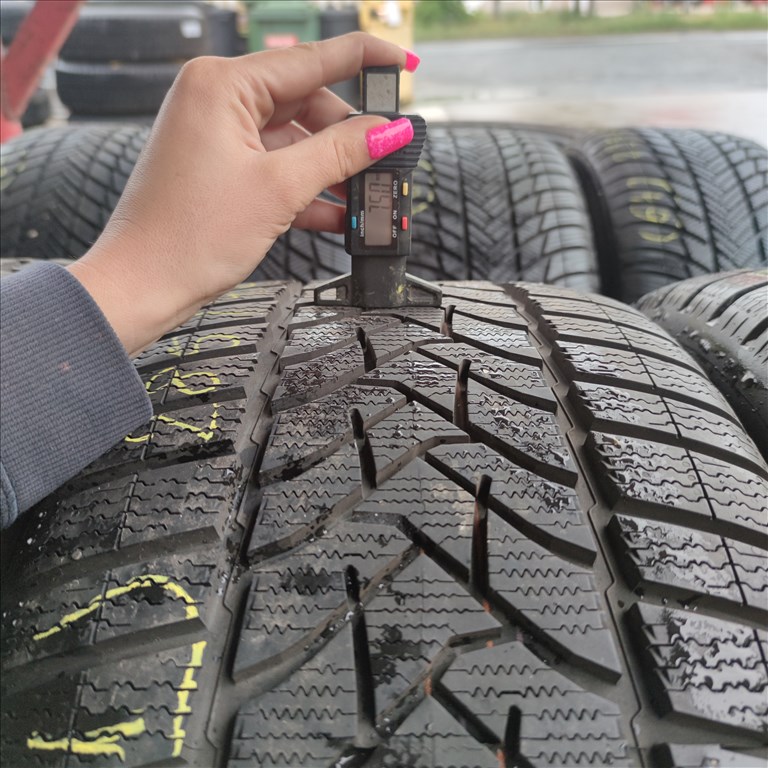 255/45 R20 és 285/40 R20 Dunlop téli gumi 110000ft a 4db/61/ 3. kép