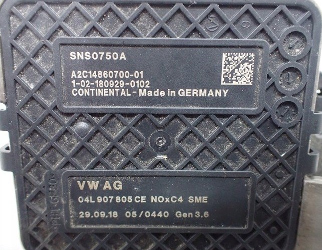 Skoda Octavia III NOX szenzor 04l907805ce 04L907805CE 2. kép