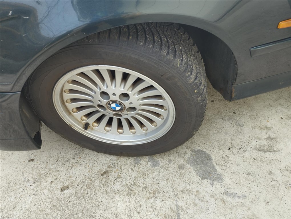  5x120 lyukosztású 16" használt (gyári felni) alufelni, rajta 225/55 használt Falken téli gumi gumi  6. kép