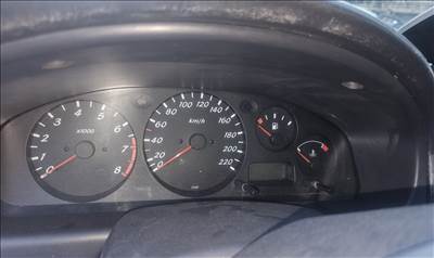 Nissan Almera II Kilométer km óra Müszercsoport