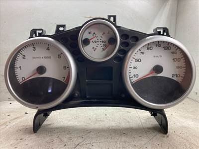 PEUGEOT 207 Kilométeróra