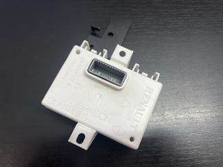 RENAULT FLUENCE (L30) Elektronika (Magában)