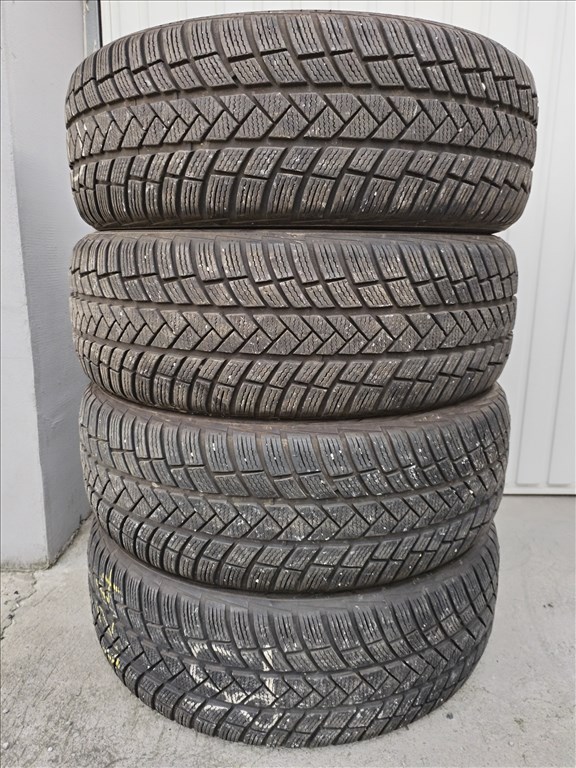  225/5518" használt Vredestein téli gumi garnitura 1. kép