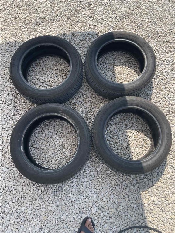  195/5516" használt BFGoodrich nyári gumi  1. kép