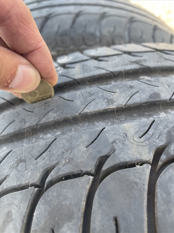  195/5516" használt BFGoodrich nyári gumi  3. kép