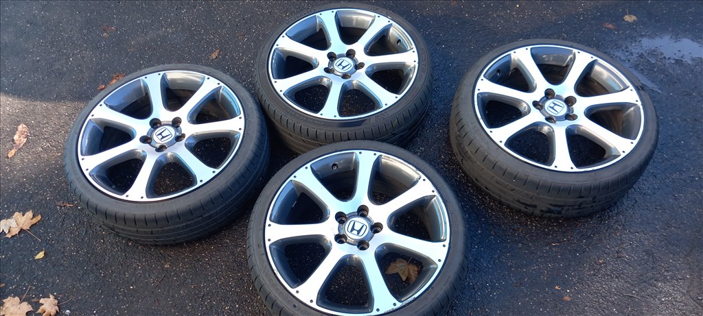 Gyári Honda 19-es alufelni 5x114.3  1. kép
