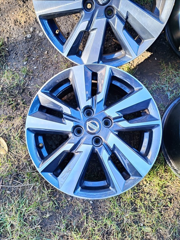  4x100 lyukosztású 6J 16" Nissan újszerű (gyári felni) alufelni, szenzorok 6. kép