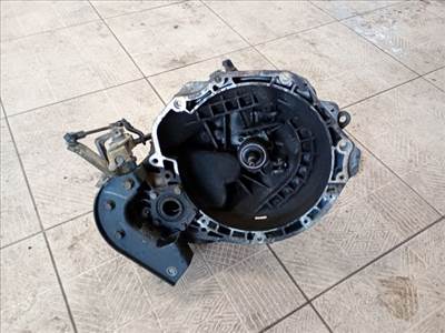 Daewoo Nubira II 1.6 - Váltó 