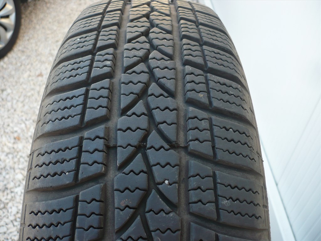  Suzuki Splash-Swift téligumi felnivel 2. kép