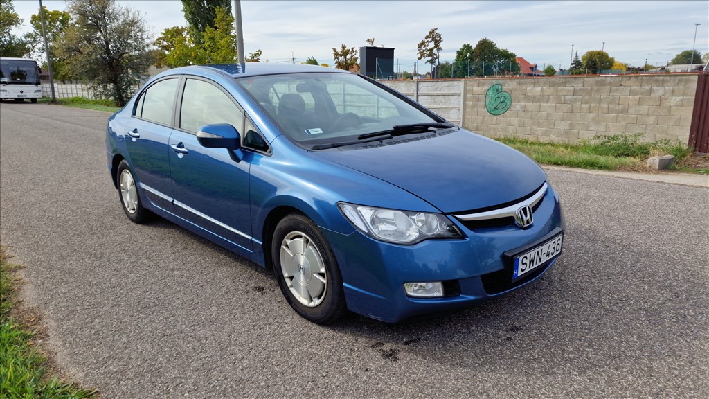 Eladó Honda Civic 1.3i-DSi VTEC Hybrid (1339 cm³, 95 PS) 3. kép