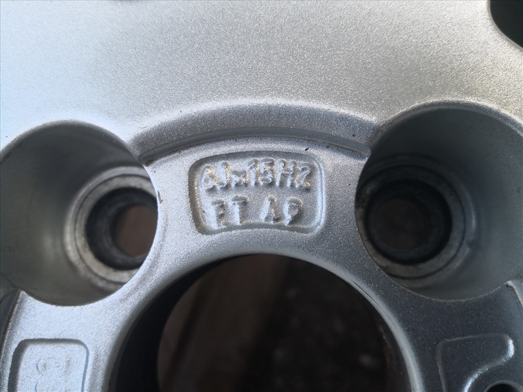 Opel 15-ös gyári alufelnik 4x100-as 7. kép