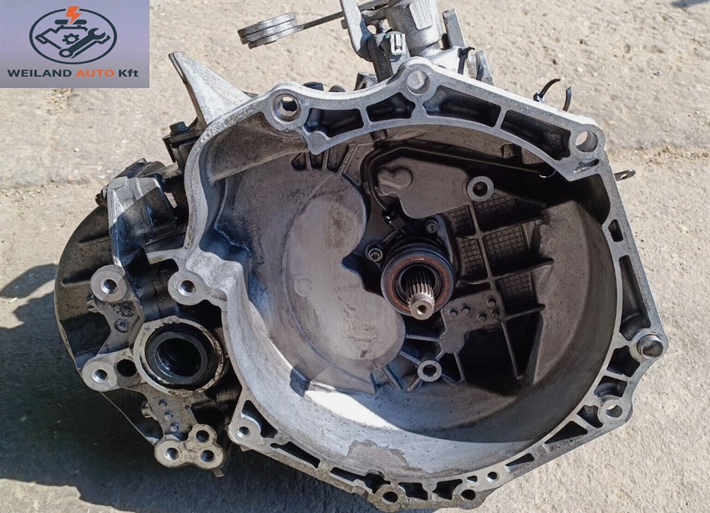 Opel Astra K Sebességváltó Manuális Váltó M320LE2 1. kép