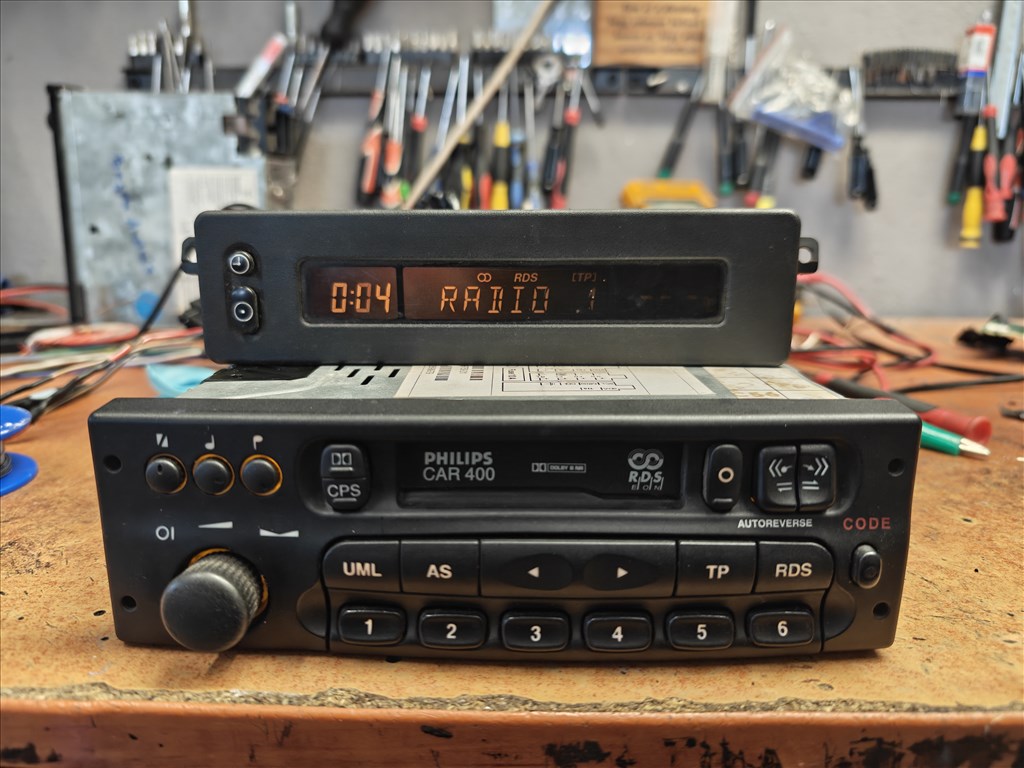 Opela Bluetooth CAR400 autórádió Astra vectra cors 2. kép