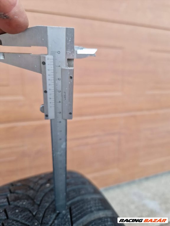  245/5018" használt Nexen téli gumi gumi 3. kép