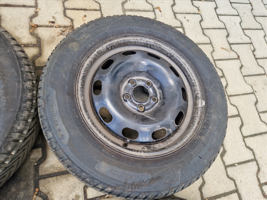  VW Golf 4, Bora 5x100 15" lemezfelni 195/65 újszerű Sebring négyévszakos gumival (25894) 5. kép