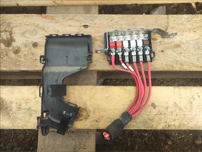 Renault Scénic III akkumulátor vezérlő 243170003r 243170005r