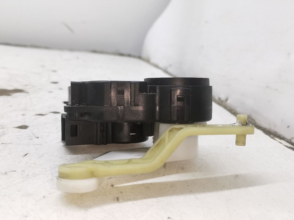 PEUGEOT 508 1.6 HDi Fűtés Állító Motor #43113# T1013034WA 3. kép