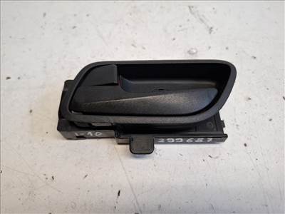 Hyundai I 10 bal első belső kilincs 82610B4000