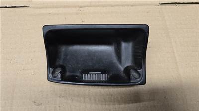 Volkswagen Polo Classic, Caddy II, Seat Inca hamutartó betét 6x0864575a