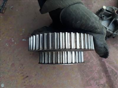 Volkswagen Polo III 6N2  1.4,  16V,  vezérműkerék      036 109 111 F  036109111f