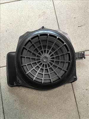 Audi A4 (B6/B7) SEDAN / mélynyomó 8e5035412