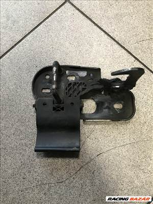 Volkswagen Passat CC géptető nyitó 3c8823480a