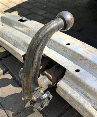 BMW 5-ös sorozat E39 Bmw e39 gyári levehető vonohorog touring