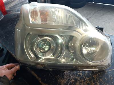 Nissan X-trail T31 Jobb xenon fényszóró  ichikoh1787